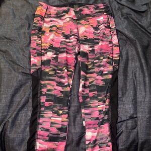 Vibrant Pink and Black Patterned Leggings